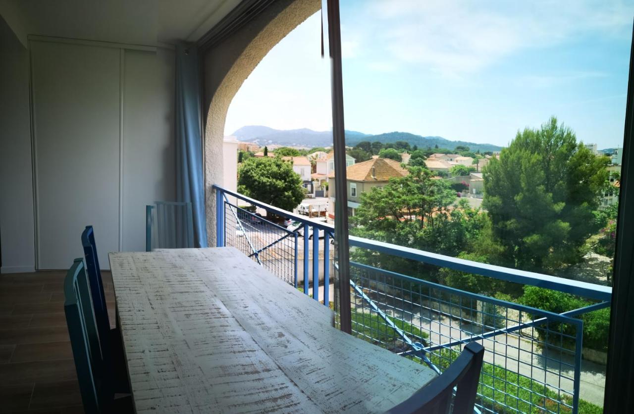 Appartement Avec Piscine Et Garage Proche Plage Et Commerces La Seyne-sur-Mer Bagian luar foto